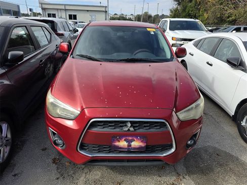 Used 2014 Mitsubishi Outlander Sport ES image 2