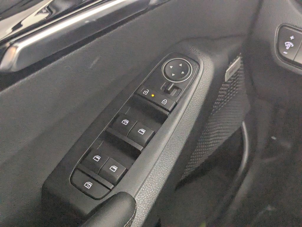 New 2026 Kia Seltos SX AWD/4WD image 15