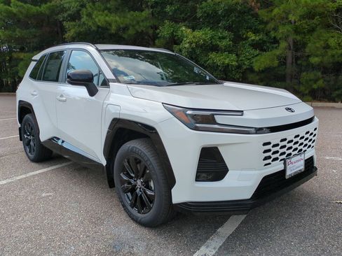 New 2026 Toyota RAV4 SE w/ Convenience Package AWD/4WD image 2