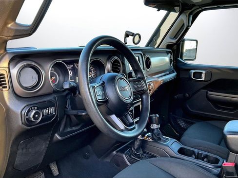 Certified 2020 Jeep Wrangler Unlimited Sport image 18