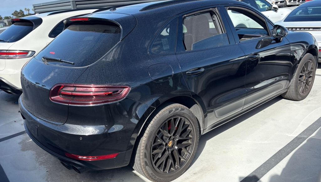 Used 2018 Porsche Macan GTS AWD/4WD image 4