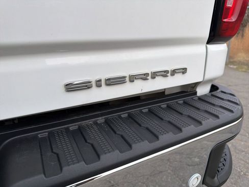 Used 2022 GMC Sierra 2500 Denali w/ Denali Ultimate Package image 19