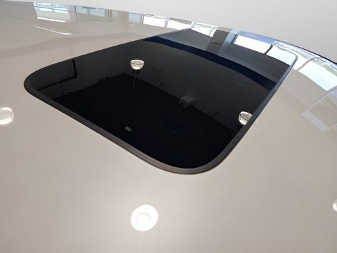 New 2026 Honda Odyssey Touring image 12