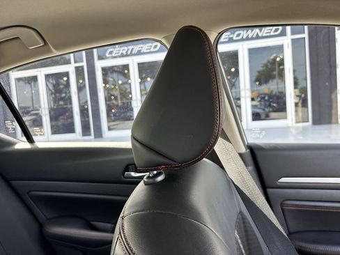 Used 2023 Nissan Altima 2.5 SR FWD image 20