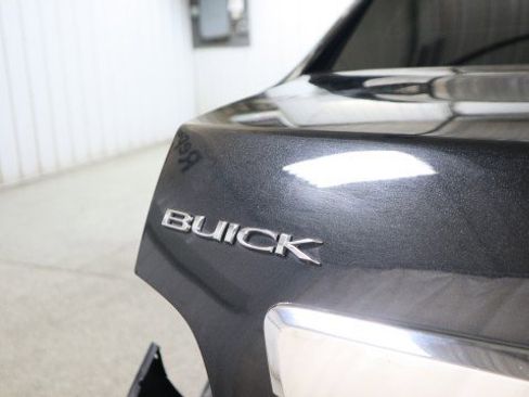 Used 2012 Buick LaCrosse Premium image 23