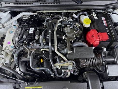 Used 2024 Nissan Sentra SR w/ SR Premium Package image 39