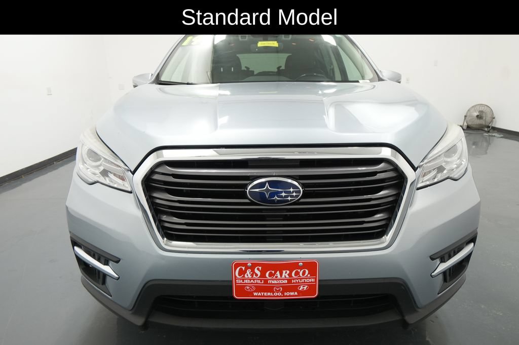 Used 2019 Subaru Ascent Limited w/ Popular Package #3 AWD/4WD image 2