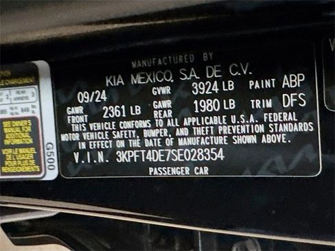 Used 2025 Kia K4 LXS image 14