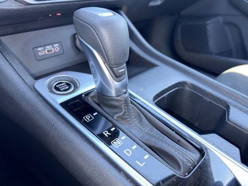 Used 2022 Nissan Sentra SV w/ All-Weather Package FWD image 16