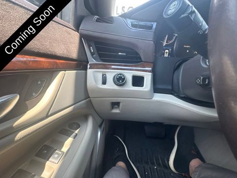 Used 2015 Cadillac Escalade ESV Premium RWD image 24