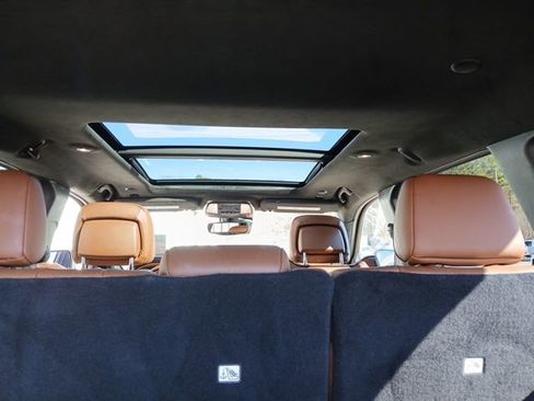 Used 2021 Jeep Grand Cherokee Summit w/ Platinum Series Group image 11