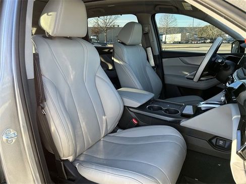 Used 2025 Acura MDX FWD Technology Package image 29