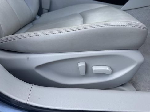 Used 2019 INFINITI Q50 Luxe RWD image 14