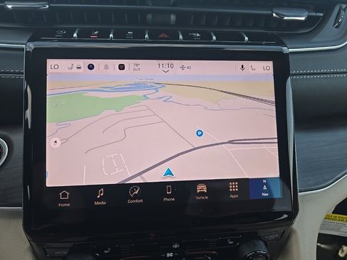 New 2025 Jeep Grand Cherokee Limited image 27