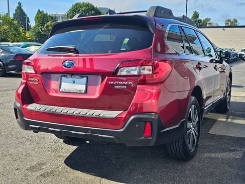 Used 2019 Subaru Outback 3.6R Limited AWD/4WD image 5