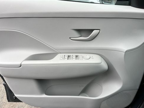 Used 2025 Hyundai Kona SEL image 20