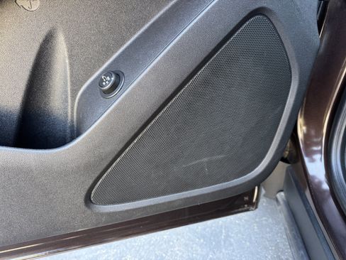 Certified 2020 Chevrolet Equinox LT image 12