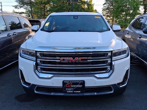 Used 2023 GMC Acadia SLE FWD image 3