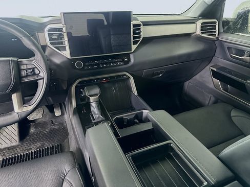 Used 2025 Toyota Tundra Limited image 19
