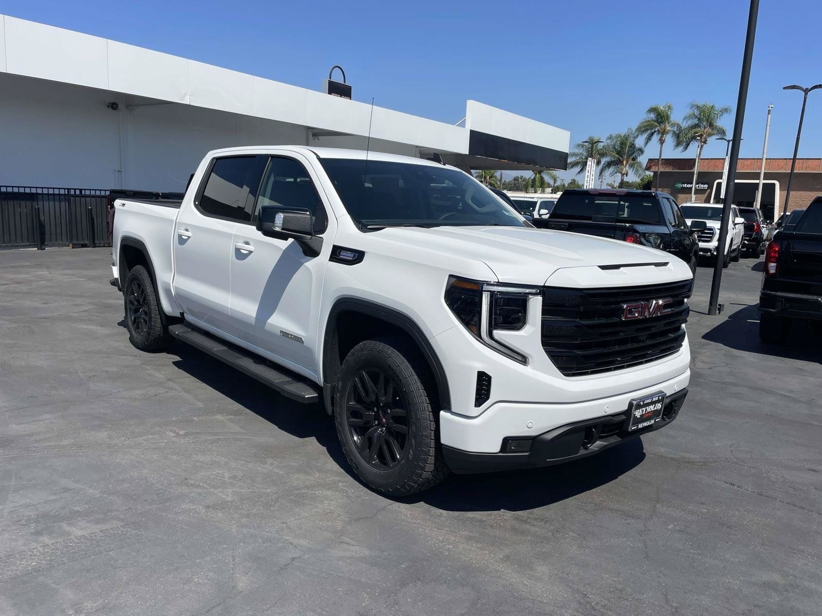 New 2026 GMC Sierra 1500 Elevation w/ Elevation Premium Package AWD/4WD image 3