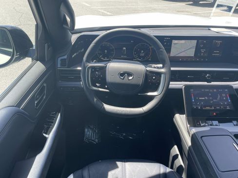 Used 2026 INFINITI QX80 4WD w/ Sport Exterior Package image 13