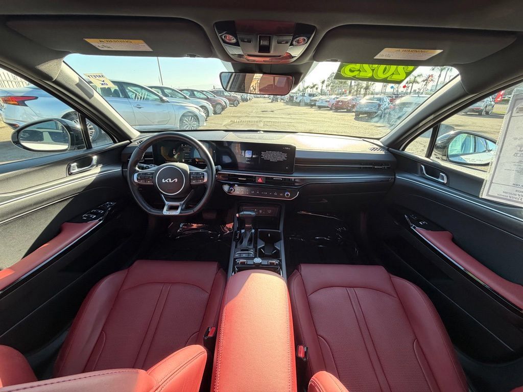 Used 2025 Kia K5 GT-Line w/ GT-Line Premium Package FWD image 15