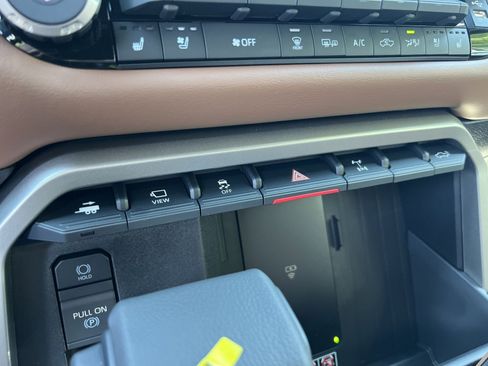 New 2026 Toyota Tundra 1794 Edition AWD/4WD image 25