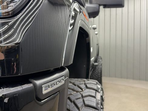 Used 2026 GMC Sierra 3500 Denali Ultimate AWD/4WD image 13