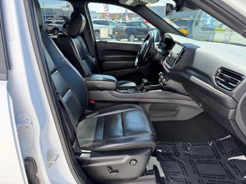 Used 2024 Dodge Durango GT RWD image 21
