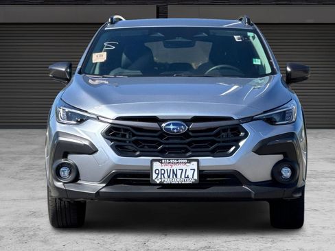 Used 2024 Subaru Crosstrek 2.5i Limited w/ Crosstrek Mirror Package image 10