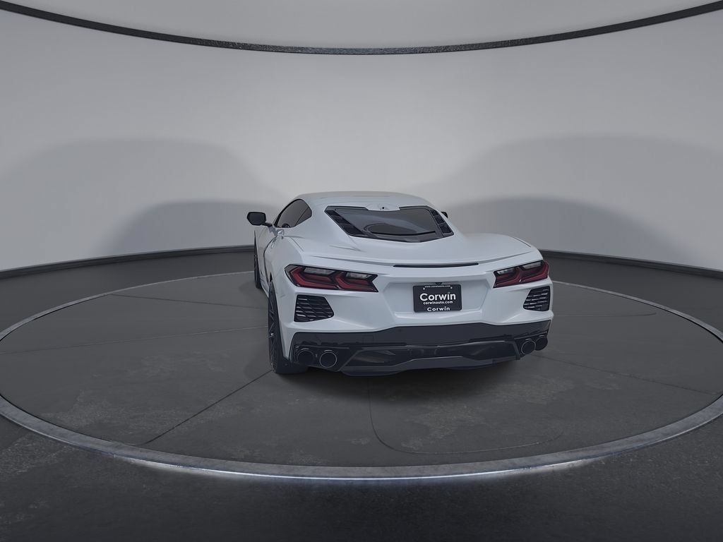 Used 2024 Chevrolet Corvette Stingray Coupe RWD image 12