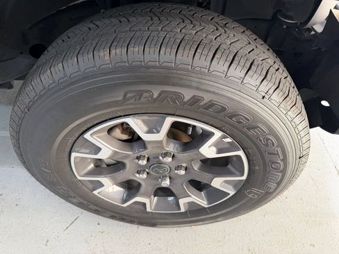 Used 2018 Jeep Wrangler Sport AWD/4WD image 7