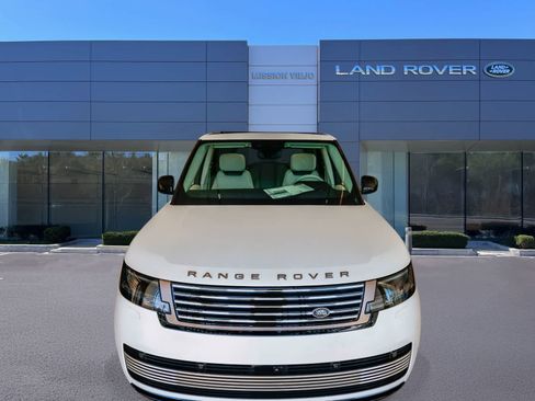 New 2026 Land Rover Range Rover SV AWD/4WD image 2