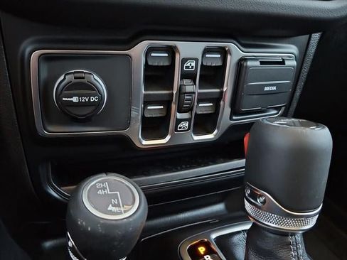 New 2026 Jeep Gladiator Sport AWD/4WD image 56