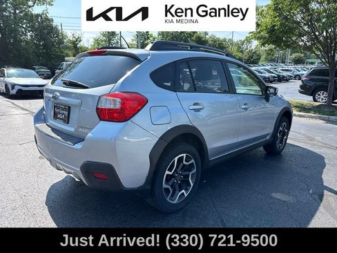 Used 2016 Subaru Crosstrek 2.0i Premium AWD/4WD image 5