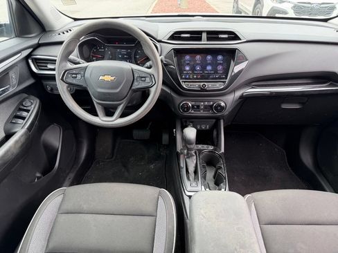 Used 2021 Chevrolet TrailBlazer LT w/ Convenience Package FWD image 20