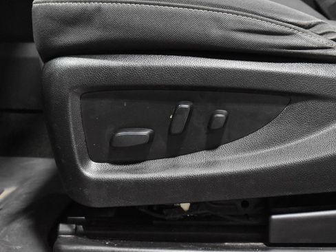 Used 2018 Chevrolet Silverado 1500 LT w/ All Star Edition image 4