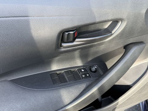 Certified 2023 Toyota Corolla LE image 21