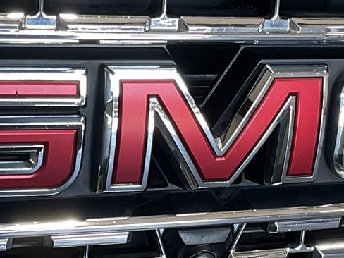 Used 2020 GMC Sierra 2500 Denali w/ Denali Ultimate Package AWD/4WD image 6