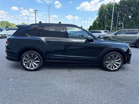 Used 2023 Bentley Bentayga Speed AWD/4WD image 8
