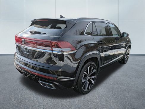 Used 2024 Volkswagen Atlas Cross Sport SEL Premium R-Line image 3