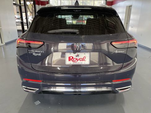 New 2026 Buick Envision Avenir image 5