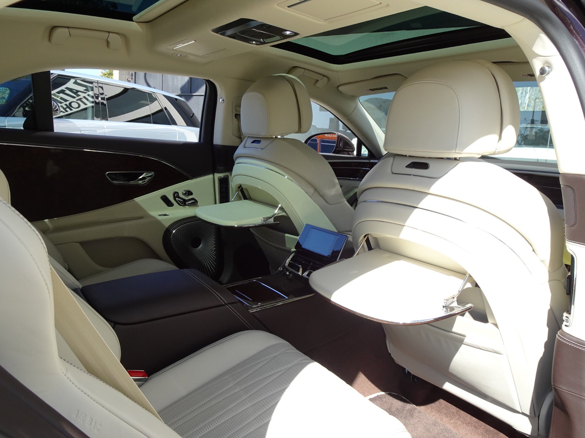 Used 2021 Bentley Flying Spur W12 AWD/4WD image 18