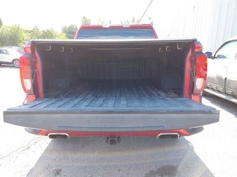 Used 2024 GMC Sierra 1500 Elevation w/ LPO, Elevation Black Package AWD/4WD image 22