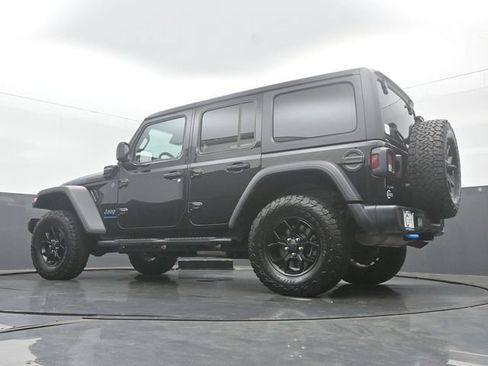 Used 2024 Jeep Wrangler Unlimited AWD/4WD image 46
