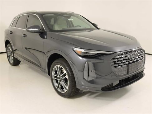 New 2025 Audi Q5 Premium Plus image 7