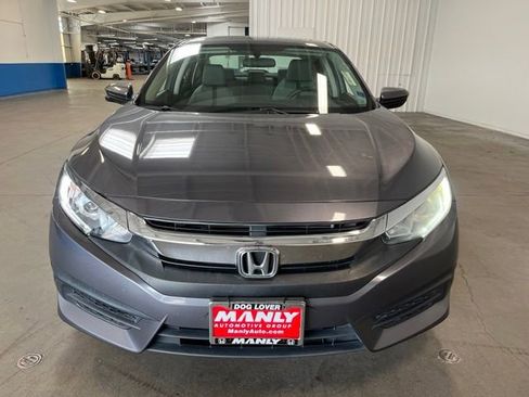 Used 2018 Honda Civic EX image 8