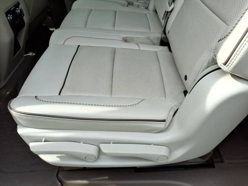 Used 2023 GMC Yukon XL Denali w/ Max Trailering Package AWD/4WD image 21