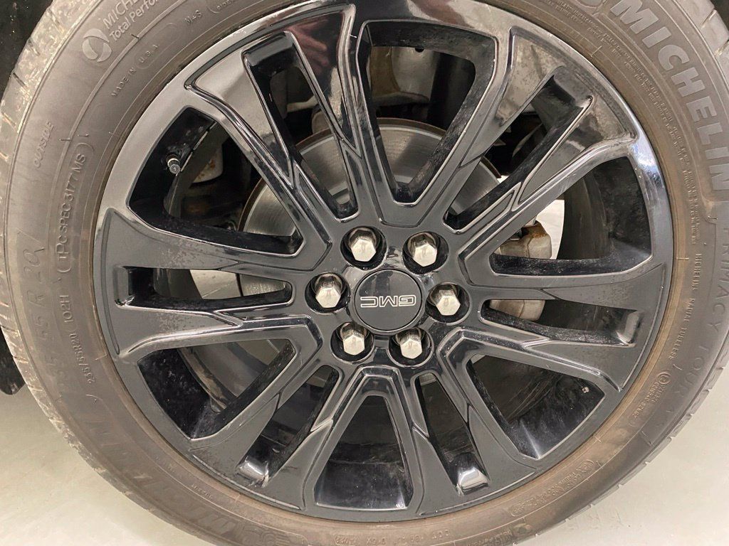 Used 2023 GMC Acadia SLE w/ Infotainment Package AWD/4WD image 26