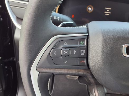 New 2025 Jeep Grand Cherokee L Limited w/ Luxury Tech Group II image 8